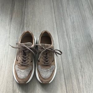Suede and felt sneakers